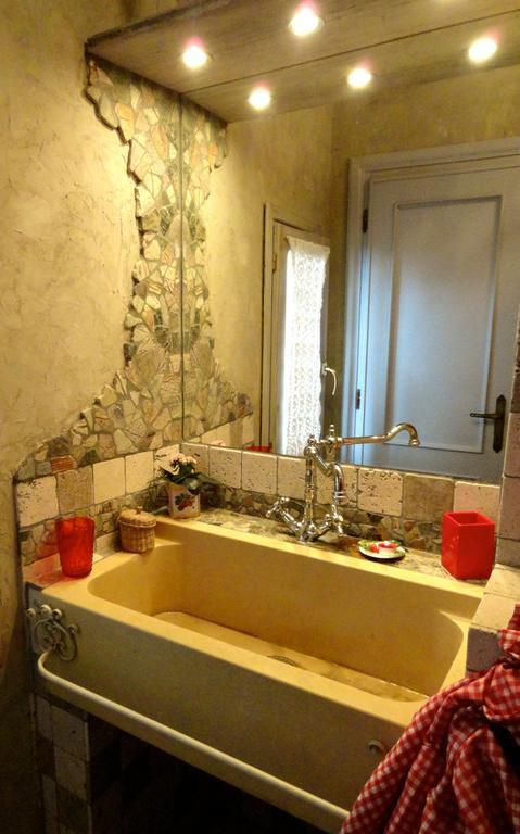 Vistalago Guesthouse 네미 외부 사진